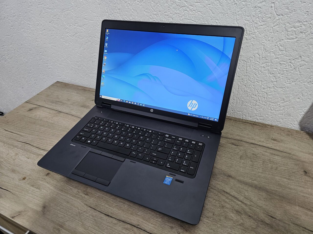 LAPTOP HP ZBook 17 G2 17.3" i7-4700MQ Quadro K3100M 4GB - Image 2