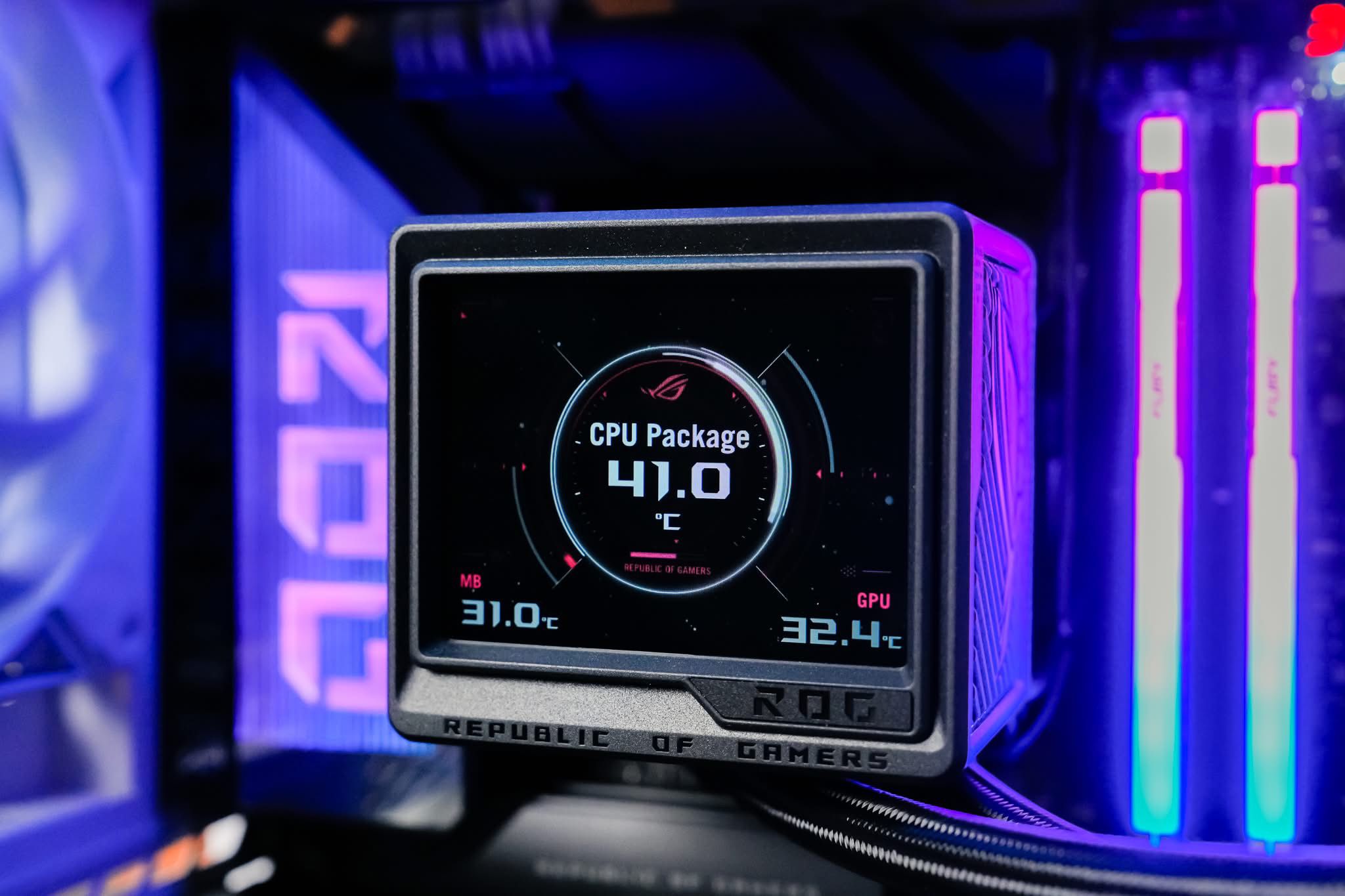GAMING PC Ryzen 9 9950X3D 64GB RAM ROG Astral RTX 5080 - Image 6