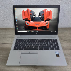 HP EliteBook 850 G5 15.6" , i5-8350U / 16GB DDR4 / 256GB SSD